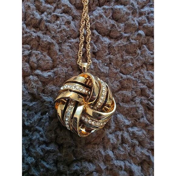 Charter Club Goldtone Pendant NWT - Picture 4 of 4